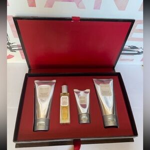 Laura Mercier Almond Coconut Milk Body & Bath Set
